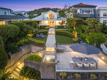 11 King Edward Parade, Devonport, Auckland