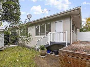 10/54 Finch Street, Western Springs, Auckland
