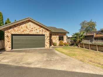 16 Gordon Street, Hillcrest, Hamilton