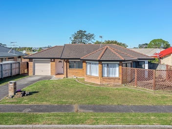 3 Robina Court, Burswood, Auckland