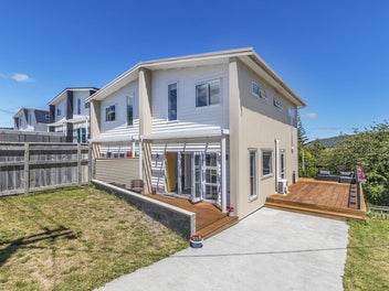 6/1 Murphy Place, Titahi Bay, Porirua