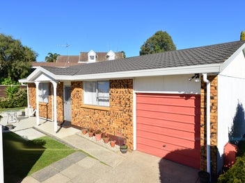 55A Amanda Avenue, Dinsdale, Hamilton