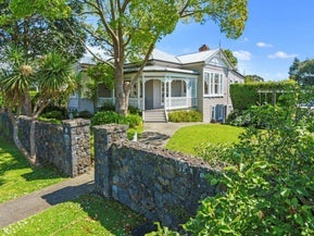 12 St Leonards Road, Devonport, Auckland