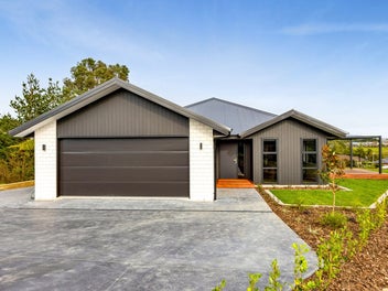 8 Ponga Place, Highlands Park, New Plymouth