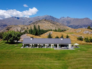 7 Bendemeer Lane, Lake Hayes, Queenstown