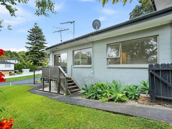 1/43 Seaton Road, Murrays Bay, Auckland