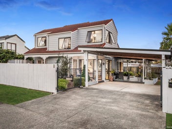 1 Edwin Freeman Place, Ranui, Auckland