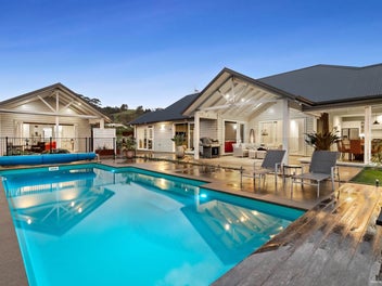 34 Niccone Place, Bombay, Bombay