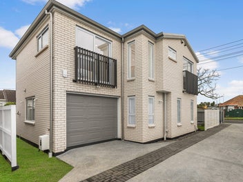 39A Waiohua Road, Greenlane, Auckland