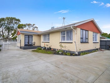 12 Carters Road, Aranui, Christchurch