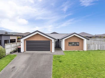 202 Pacific Drive, Fitzherbert, Palmerston North