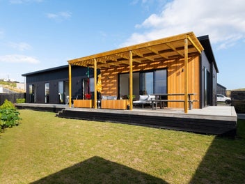 79 Omahina Street, Raglan