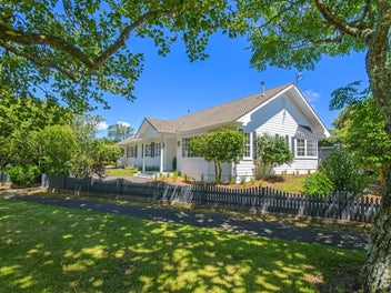 54 Waterloo Crescent, Hokowhitu, Palmerston North