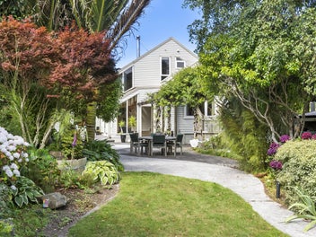 43A Parkvale Road, Karori, Wellington