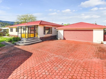 2/16 Newall Avenue, Stoke, Nelson