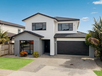 18 Listack Drive, Flat Bush, Auckland