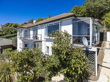 42 Easther Crescent, Kew, Dunedin