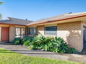 51 Walton Street, Red Beach, Red Beach