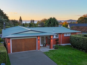 2 Highfield Place, Lynmore, Rotorua