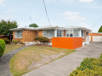 101 Lewis Street, Glenview, Hamilton