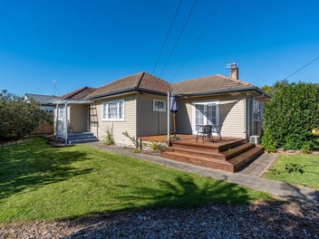 64 Nixon Street, Hamilton East, Hamilton