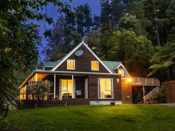 298 Mangaone Road, REIKORANGI, WAIKANAE