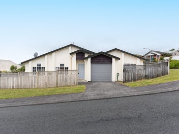 20 Kentwood Drive, Woodridge, Wellington