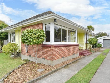 37 Mackworth Street, Woolston, Christchurch