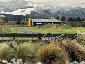 1096 Woodstock Road, View Hill, Oxford