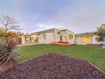 20 Derrett Place, Saint Martins, Christchurch