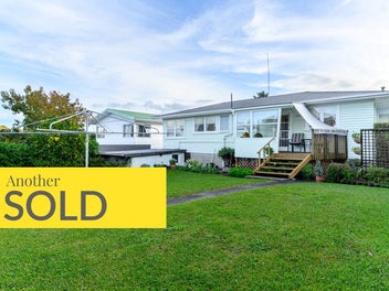 144 Whitney Street, Blockhouse Bay, Auckland