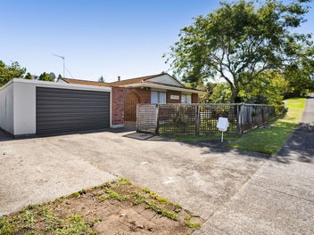87 Heta Road, Highlands Park, New Plymouth