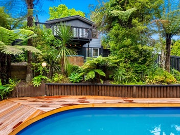 46 Simon Ellice Drive, Bayview, Auckland