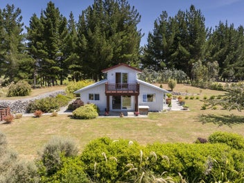1059 Hillside Manapouri Road, Te Anau