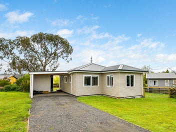 19 Buddo Street, National Park