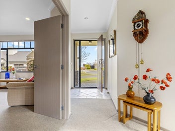 18 Luberon Way, Nukuhau, Taupo