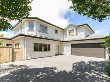 23 Chippenham Grove, Churton Park, Wellington