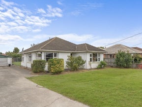 221 Breezes Road, Aranui, Christchurch