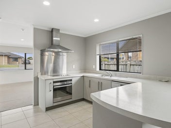 3 Percy Kinsman Crescent, Riverstone Terraces, Upper Hutt