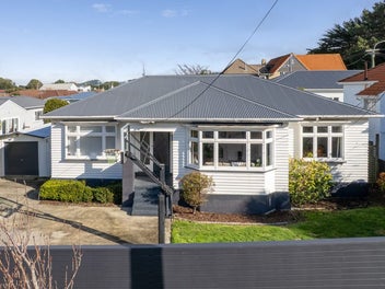 6 Bentinck Avenue, Strathmore Park, Wellington