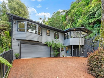 205 Shaw Road, Titirangi, Auckland