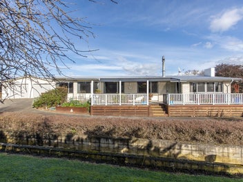 118 Mount Herbert Road, Waipukurau