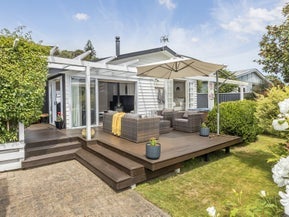 27 Cluny Road, Plimmerton, Porirua