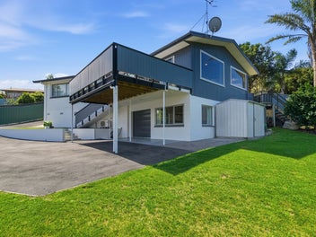 23 Highfield Crescent, Brookfield, Tauranga