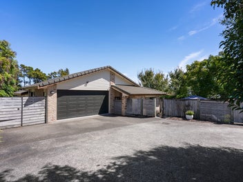 52B Rodney Street, Howick, Auckland