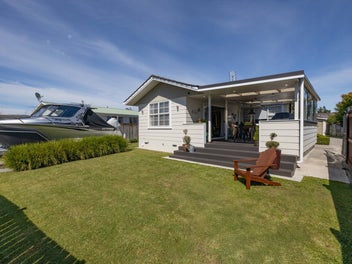 4 Fiona Place, Dinsdale, Hamilton
