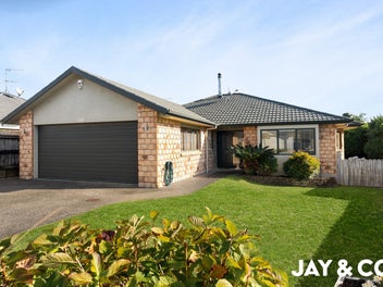 180 Charles Prevost Drive, The Gardens, Auckland