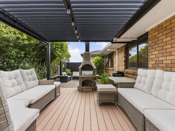 2/9 Perendale Close, Somerville, Manukau