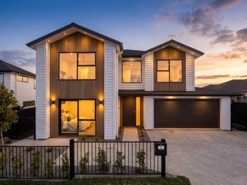 6 Pekanga Road, Orewa, Orewa