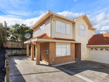 15B Clinker Street, Three Kings, Auckland
